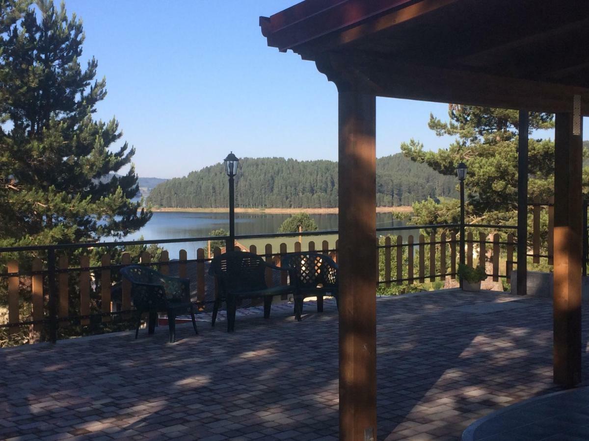 Bed and Breakfast A Due Passi Лорика Экстерьер фото